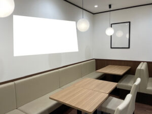 常滑市　ロードサイド　売店舗　店内